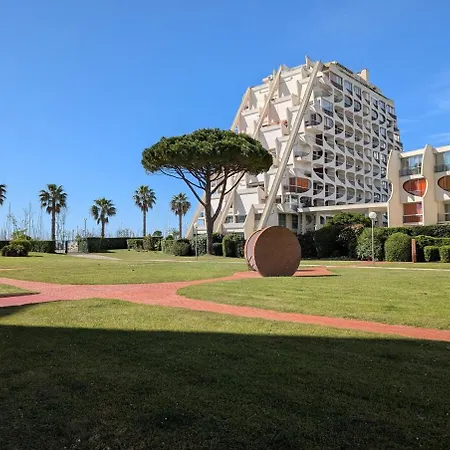 Apartment Centre Ville, Vue Port, Avec Parking Prive