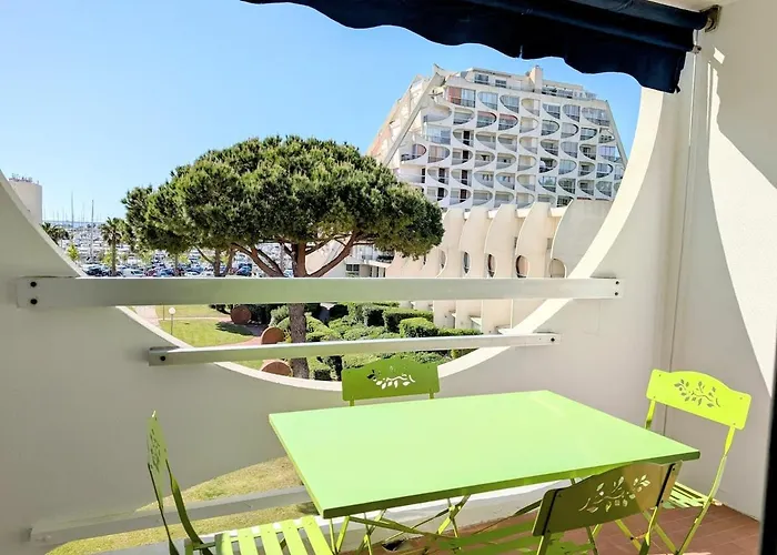 Centre Ville, Vue Port, Avec Parking Privé *
